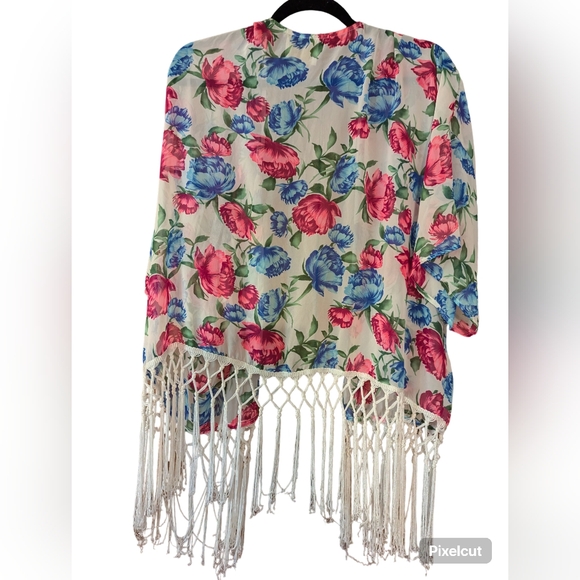 Kimono - Picture 2 of 2